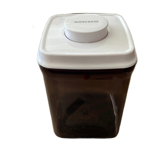 Nuovoware multi function air tight storage container 51oz - Picture 1 of 5